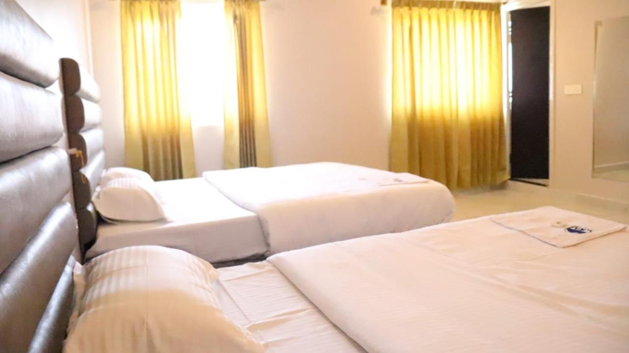 Ckm Town Inn Chikmagalūr Extérieur photo